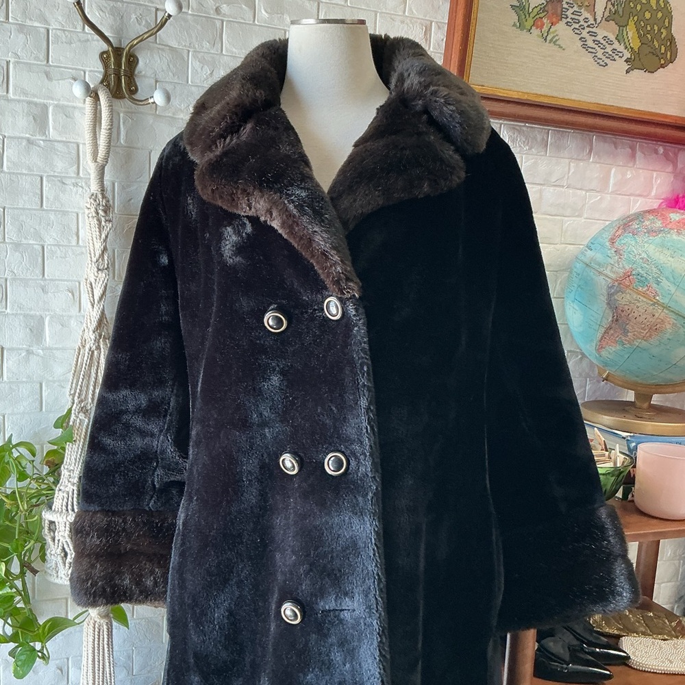 Vintage 1960s 1970s Borgazi Maximalist Faux Fur Coat with Collar + Cuff Detail - Picture 3 of 15